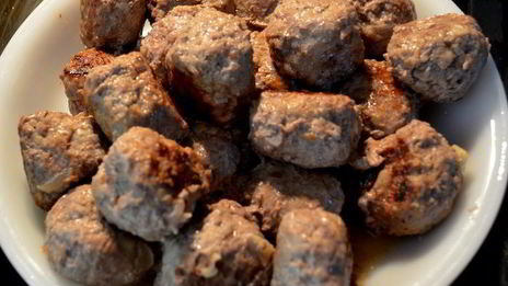 фрикадельки с пряной яблочной глазурью