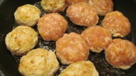 фрикадельки с рисом