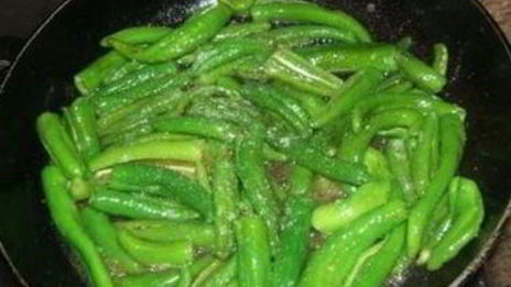 фрикадельки с зелеными перчиками