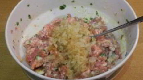 фрикадельки в сливочном соусе