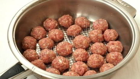 фрикадельки в сметанном соусе