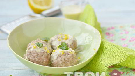 фрикадельки в соусе
