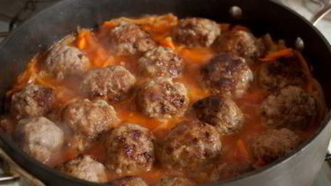 фрикадельки в томатном соусе