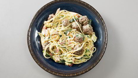 карбонара с цукини и фрикадельками