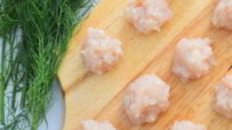 куриные фрикадельки для супа