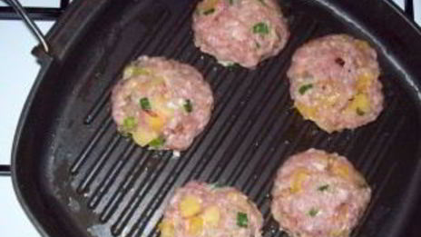 куриные фрикадельки-гриль