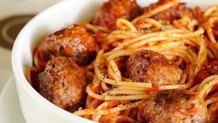 Спагетти с фрикадельками из говяжьего фарша