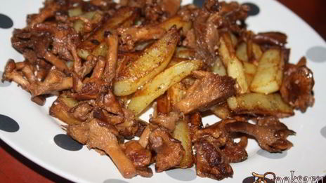 картофель с лисичками и грецким орехом осенние мотивы