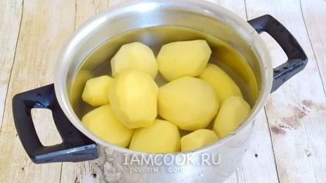 картофель с розмарином и чесноком в духовке