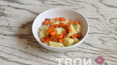 картофель с тыквой под сырным соусом