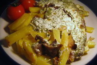 Картофель в сметанно-чесночной заливке