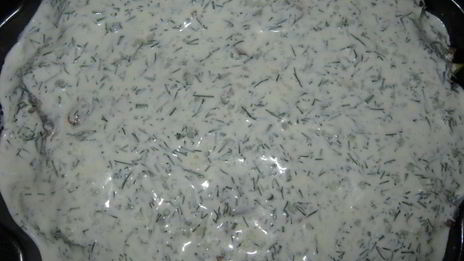 картофель в сметанно-чесночной заливке