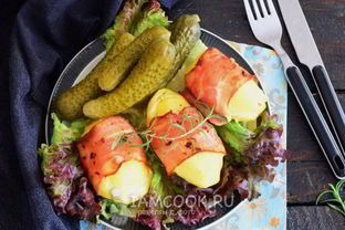 Картошка с беконом и сыром в духовке