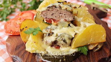 картошка с фаршем и кабачками в духовке
