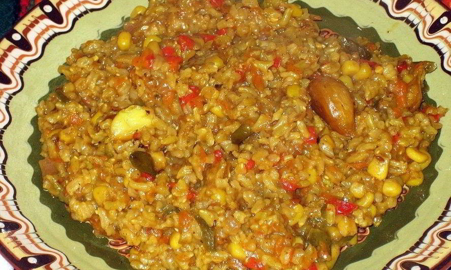 Рецепт коричневый рис с овощами