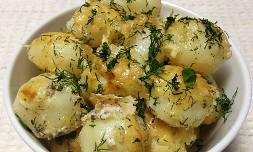 Рецепт молодой картофель в духовке