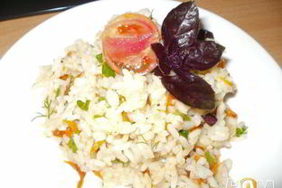 Рис с овощами и зеленью