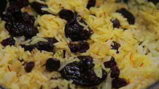 Рис с шафраном и сухофруктами