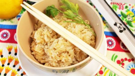 рис с соевым соусом