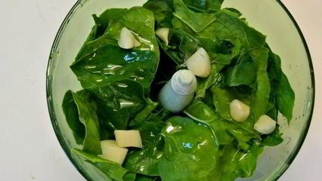 рис с зеленым горошком