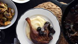 Шалот, тушенный с уткой