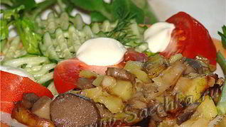 Жареная картошка с грибами