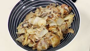 Жареная картошка с шампиньонами