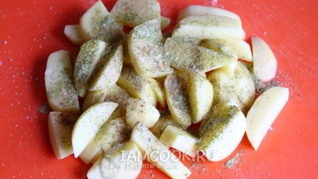 жареная картошка с яйцом