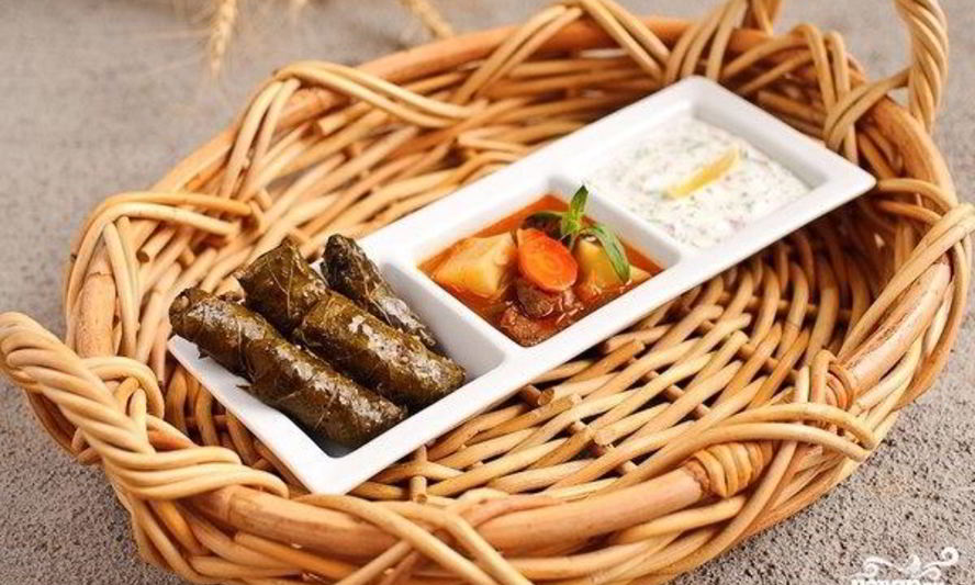 Рецепт долма из виноградных листьев