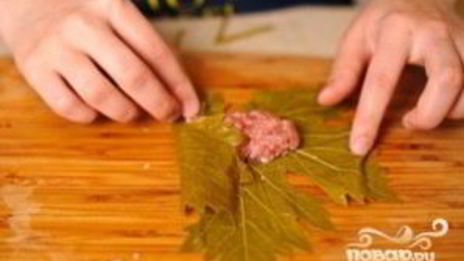 долма из виноградных листьев