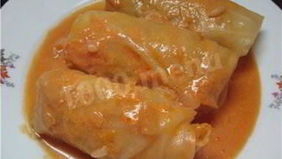 Вегетарианские голубцы с фасолью в кастрюле