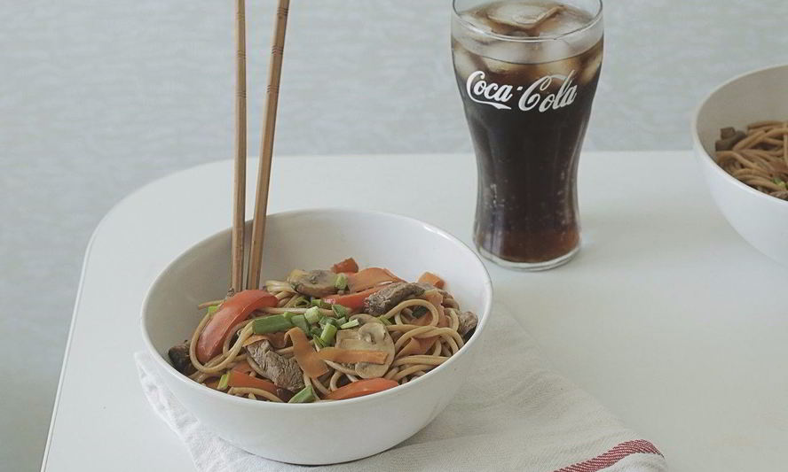 Рецепт гречневая лапша с говядиной и овощами