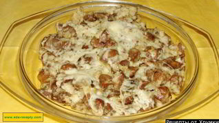 Белые грибы в сметане