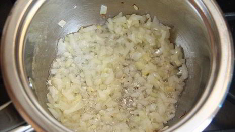 фаршированные перловкой грибы