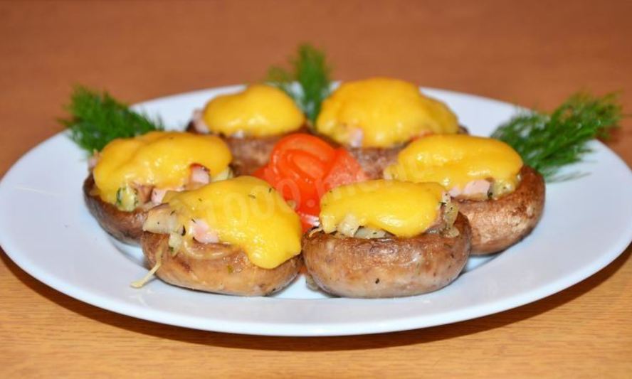 Рецепт фаршированные шампиньоны под сырной шапочкой