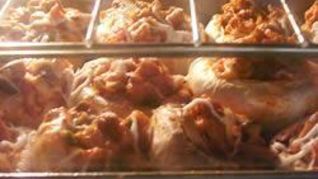 Грибы, фаршированные чоризо