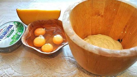 грибы с овощами в горшочках