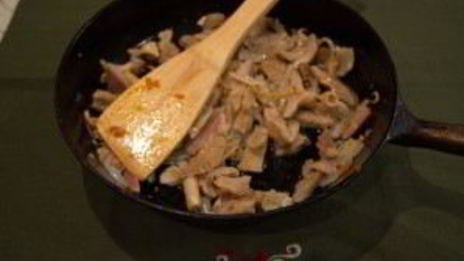 грибы с помидорами