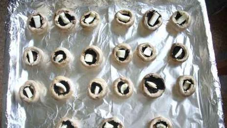 грибы запеченные в духовке под сыром