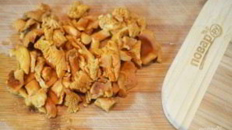 лисички с баклажанами жареные