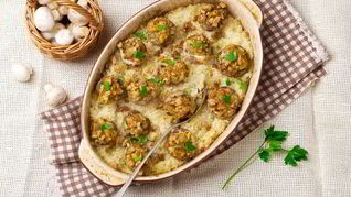 Шампиньоны, фаршированные хрустящими бородинскими отрубями