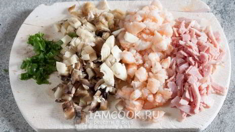 шампиньоны, фаршированные креветками