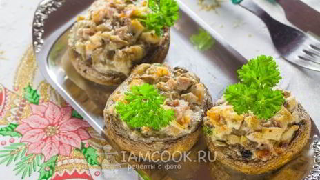 шампиньоны, фаршированные креветками