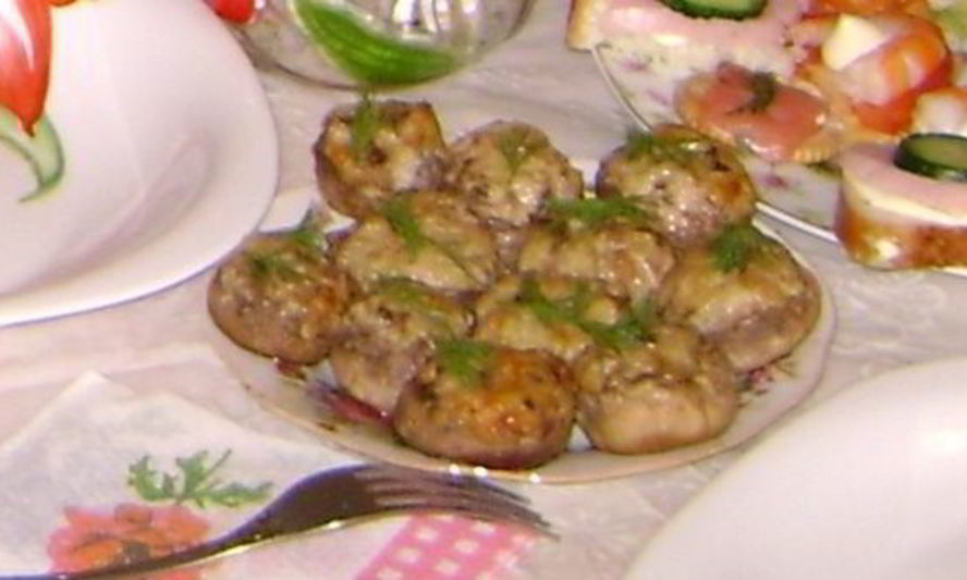 Рецепт шампиньоны, фаршированные орешками