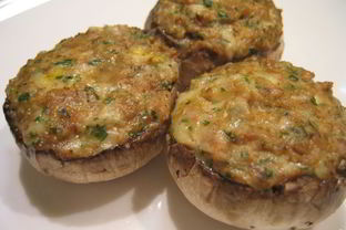 Шампиньоны фаршированные в духовке