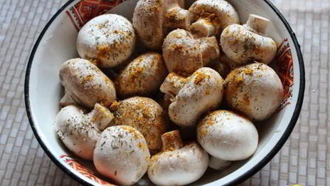 шампиньоны на мангале