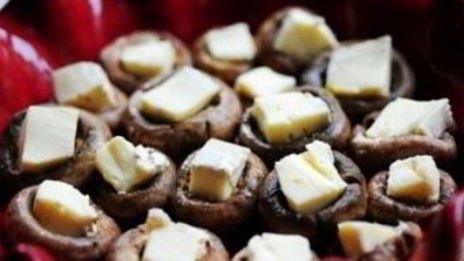 шампиньоны на сковороде