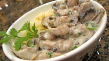 шампиньоны со сметаной