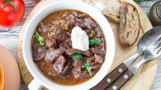 Гуляш из говяжьего сердца