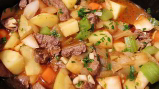 Гуляш из конины